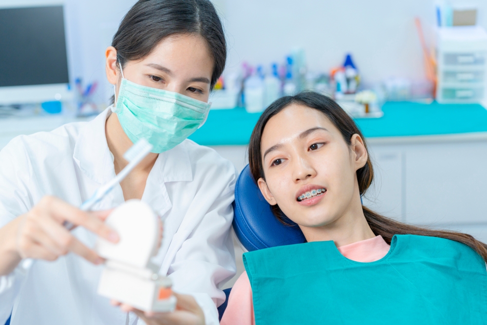 The importance of seeing your general dentist during your orthodontic treatment
